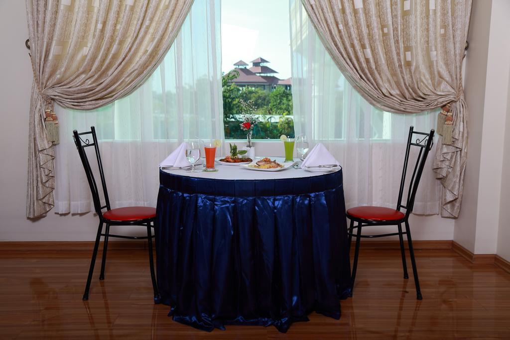 Apex Hotel Naypyidaw Dış mekan fotoğraf
