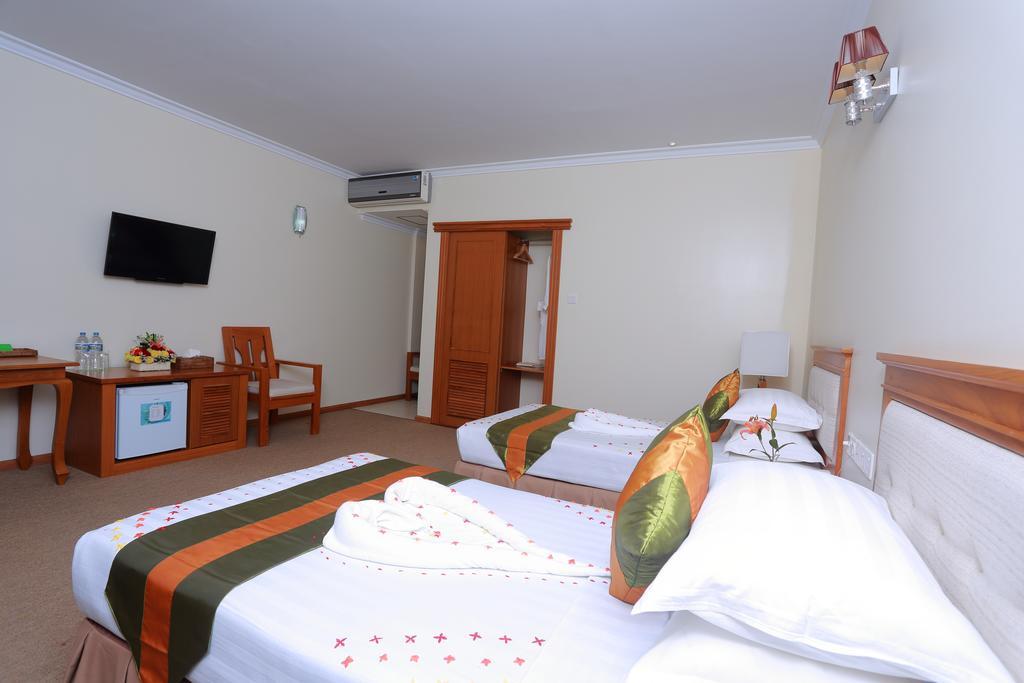 Apex Hotel Naypyidaw Oda fotoğraf