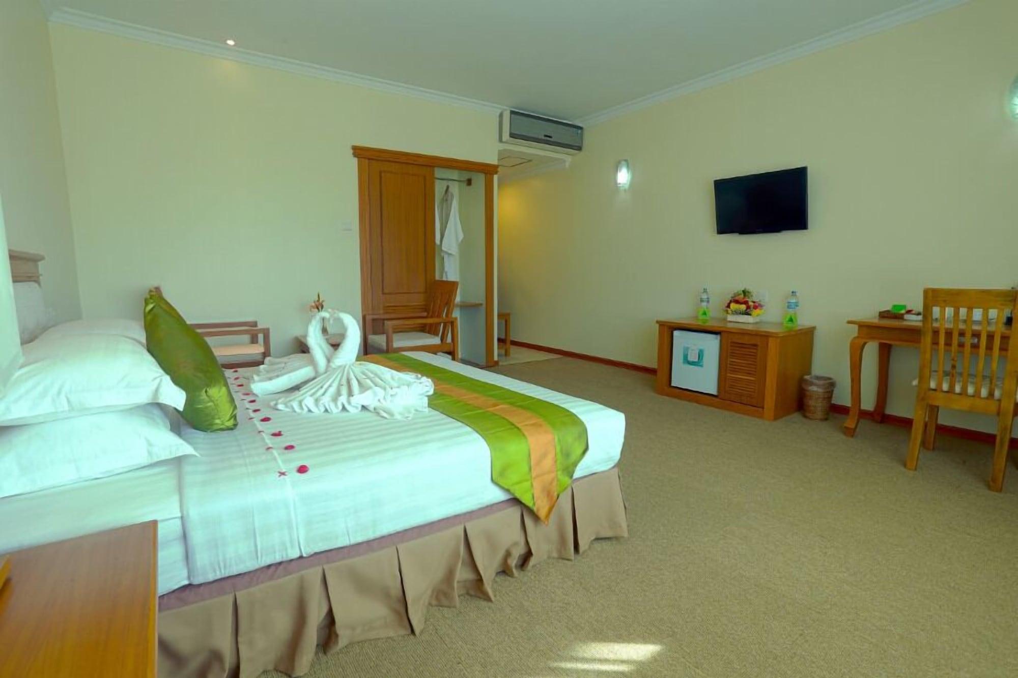 Apex Hotel Naypyidaw Dış mekan fotoğraf