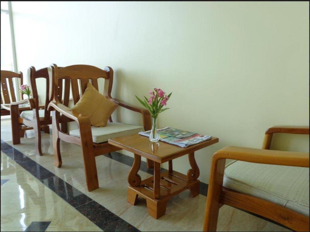 Apex Hotel Naypyidaw Dış mekan fotoğraf